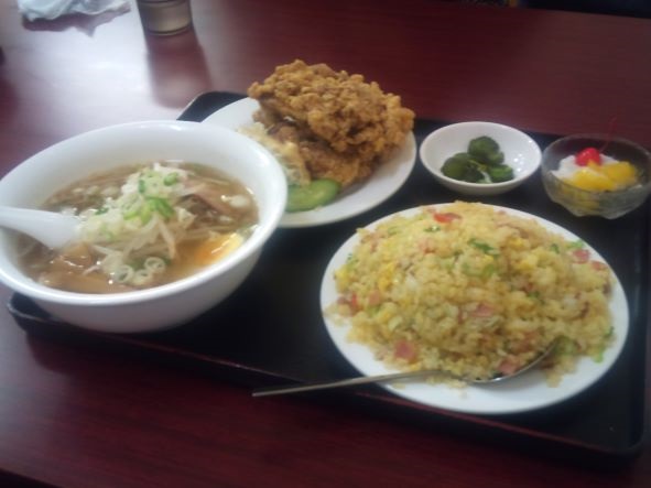 炒飯定食 880円